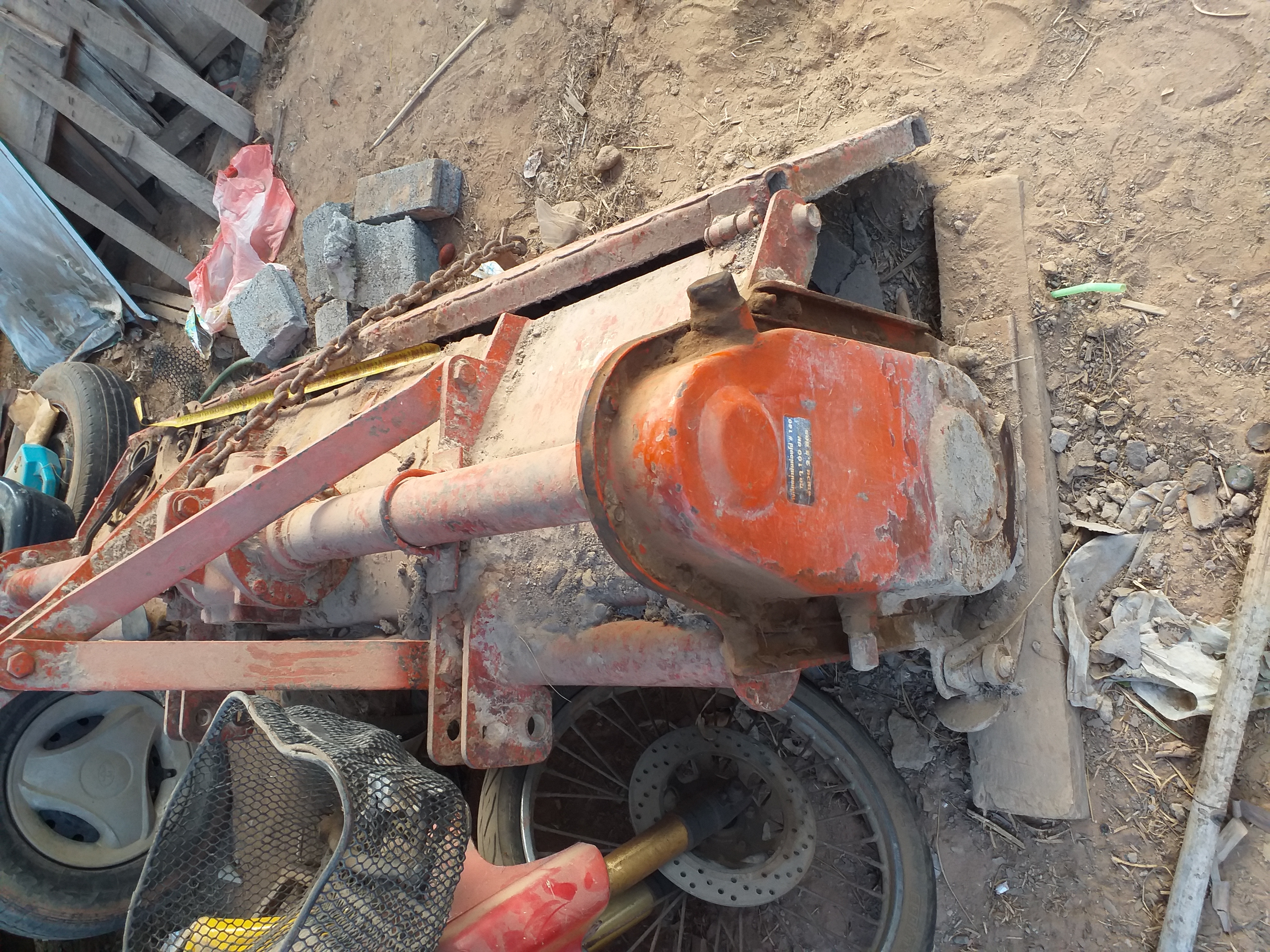 ขายโรตารี่ตีดินยาว 160 ซ.ม ราคา 19700 บาท อ.รัตนบุรี สุรินทร์