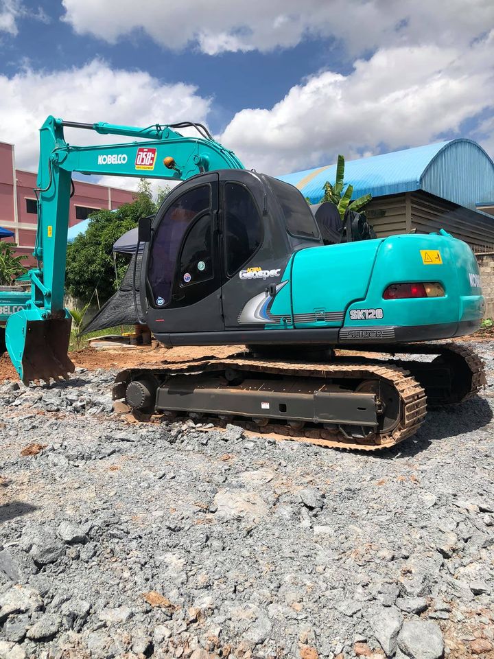 ขายแบคโฮ Kobelco Sk120mark5 สวยๆ พร้อมใช้ 098-7155789 086-4631102