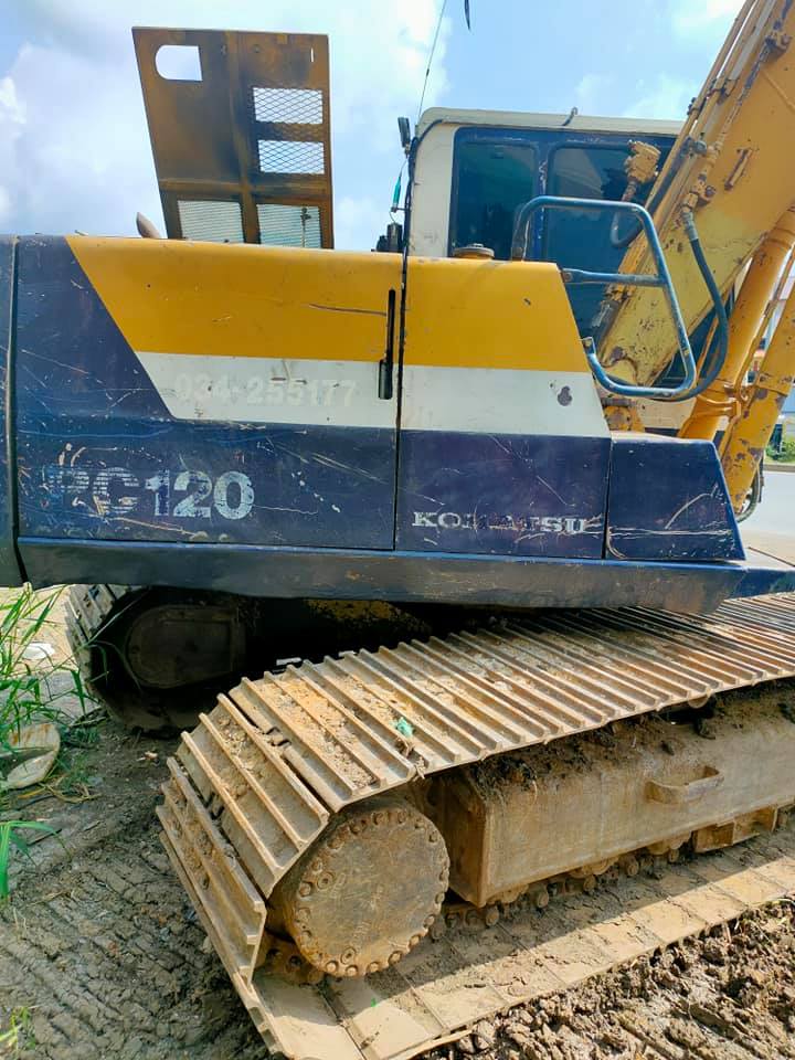 ขายแบคโฮ Komatsu Pc120-5 098-7155789 086-4631102 ขายแบคโฮ Komatsu Pc120-5 098-7155789 086-4631102