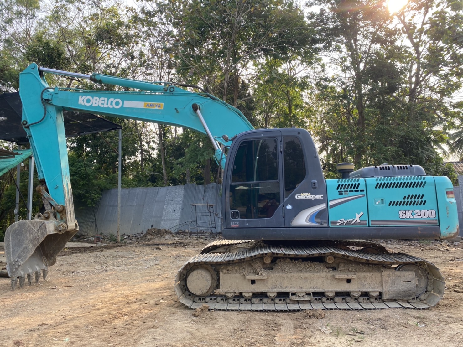 ขายแบคโฮ Kobelco SK200mark8SuperX พร้อมใช้ 098-7155789 086-4631102