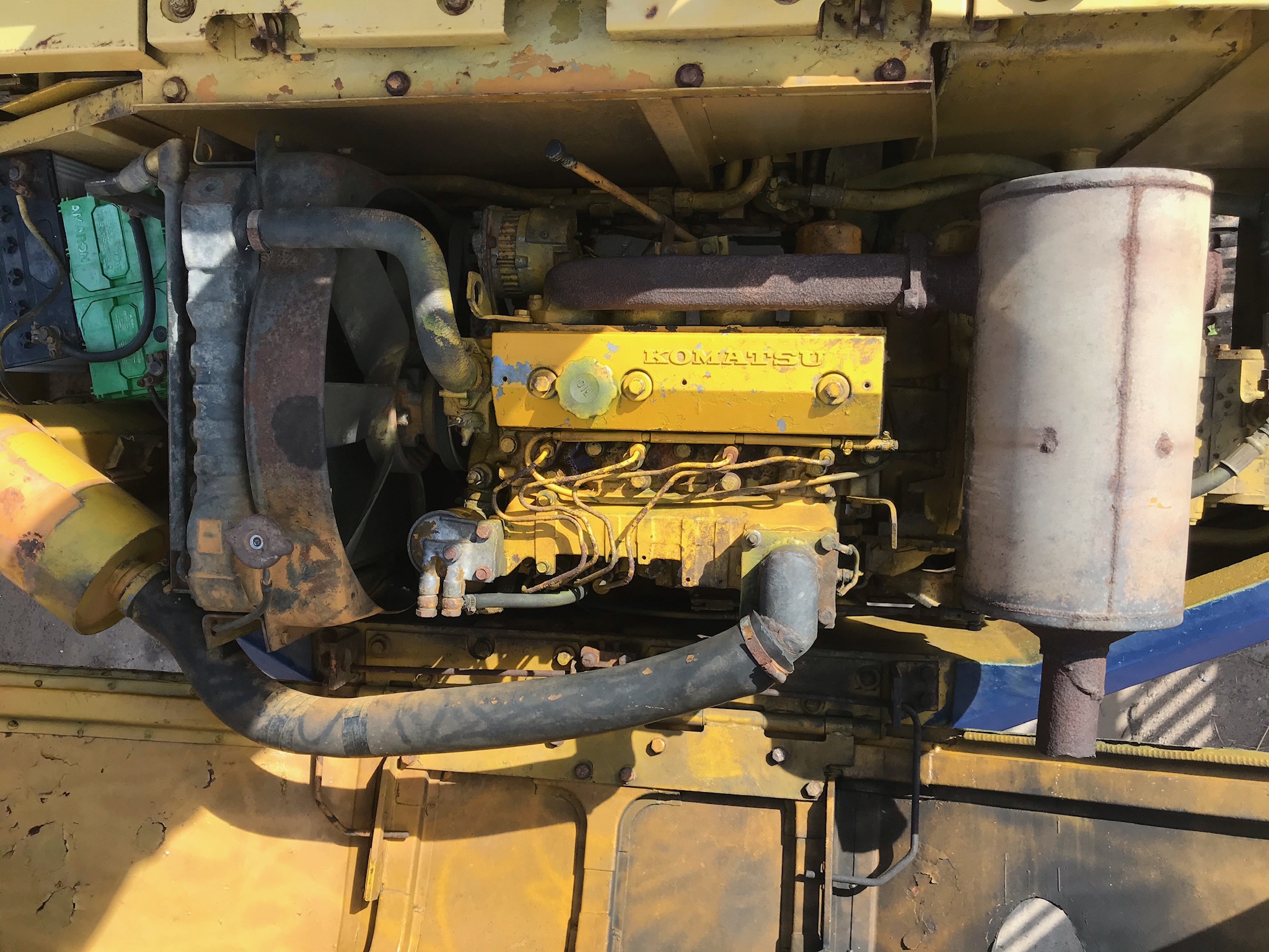 ขายKomatsu PC60U รุ่น 5 ระบบดี รถแรงดี สีสันสวย 098-7155789 086-4631102