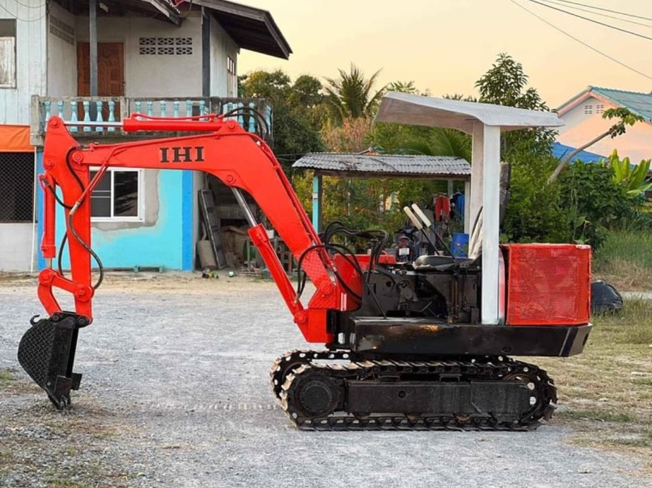 แบคโฮ IHI IS20 พร้อมใช้ราคาเบาๆ 098-7155789 086-4631102 แบคโฮ IHI IS20 พร้อมใช้ราคาเบาๆ 098-7155789 086-4631102