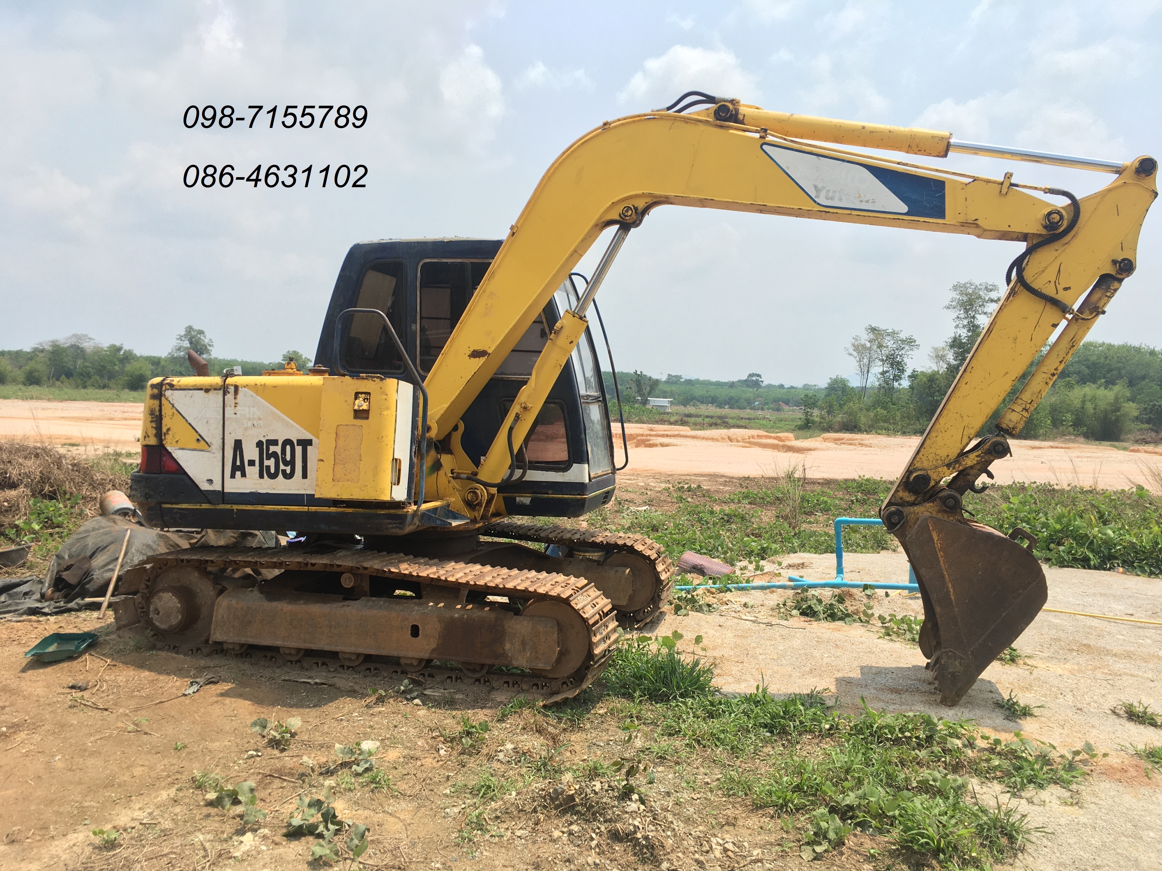 ของมันต้องมี Kobelco Sk60mark3 พร้อมใช้ รถอยู่จันทบุรี ราคาเบาๆ 098-7155789 086-4631102