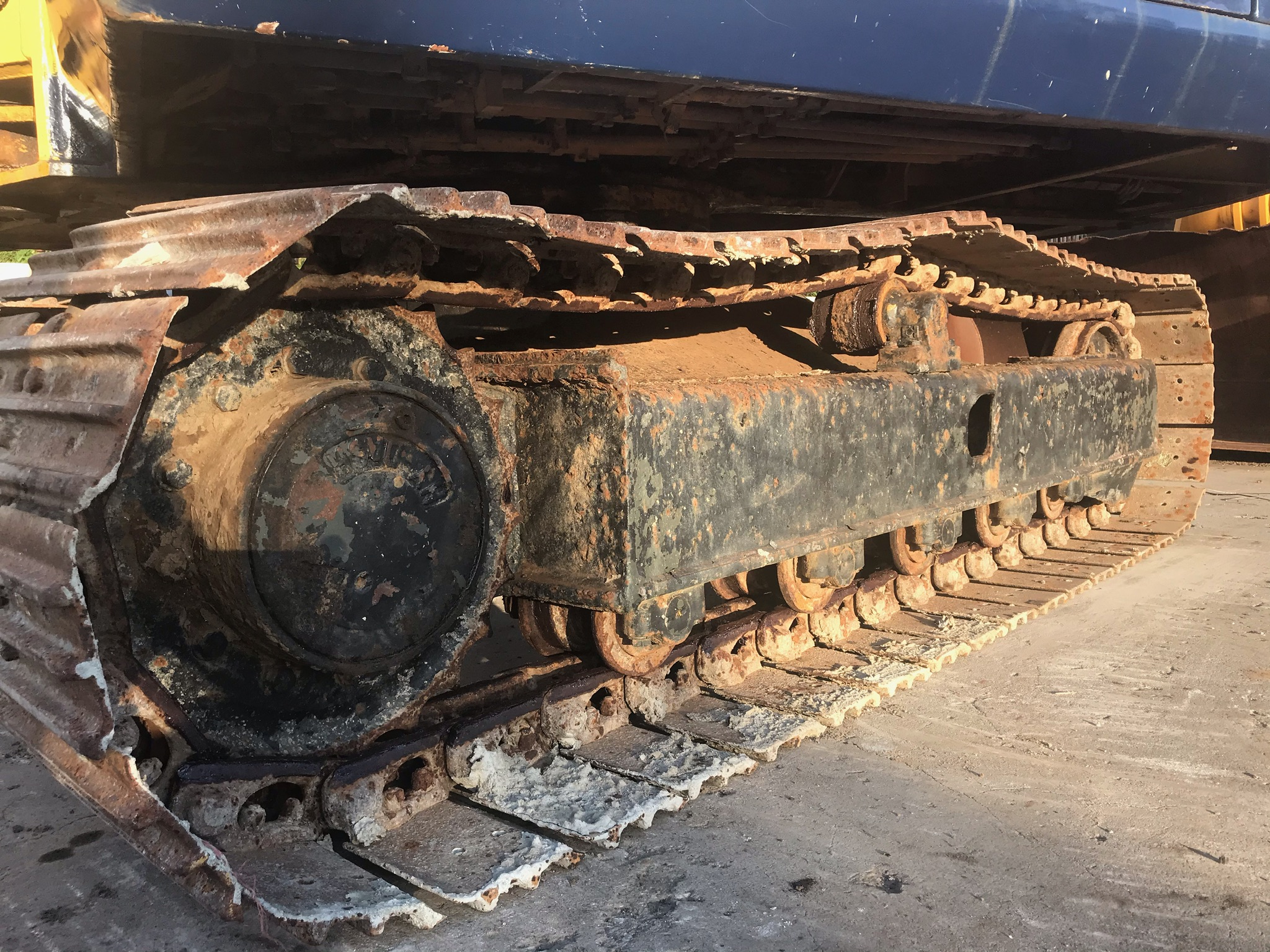 ขายKomatsu PC60U รุ่น 5 ระบบดี รถแรงดี สีสันสวย 098-7155789 086-4631102