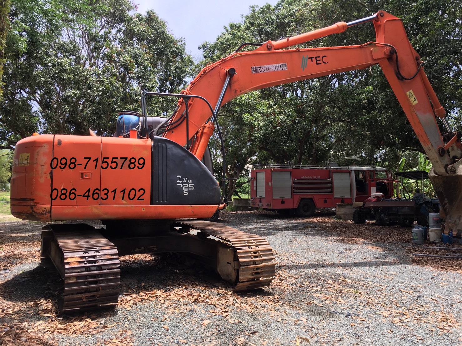 ขาย Zx225USR ซื้อเก่านอกมา 2 ปี ใช้ในสวนตัวเอง ขับเอง 098-7155789 086-4631102 ขาย Zx225USR ซื้อเก่านอกมา 2 ปี ใช้ในสวนตัวเอง ขับเอง 098-7155789 086-4631102