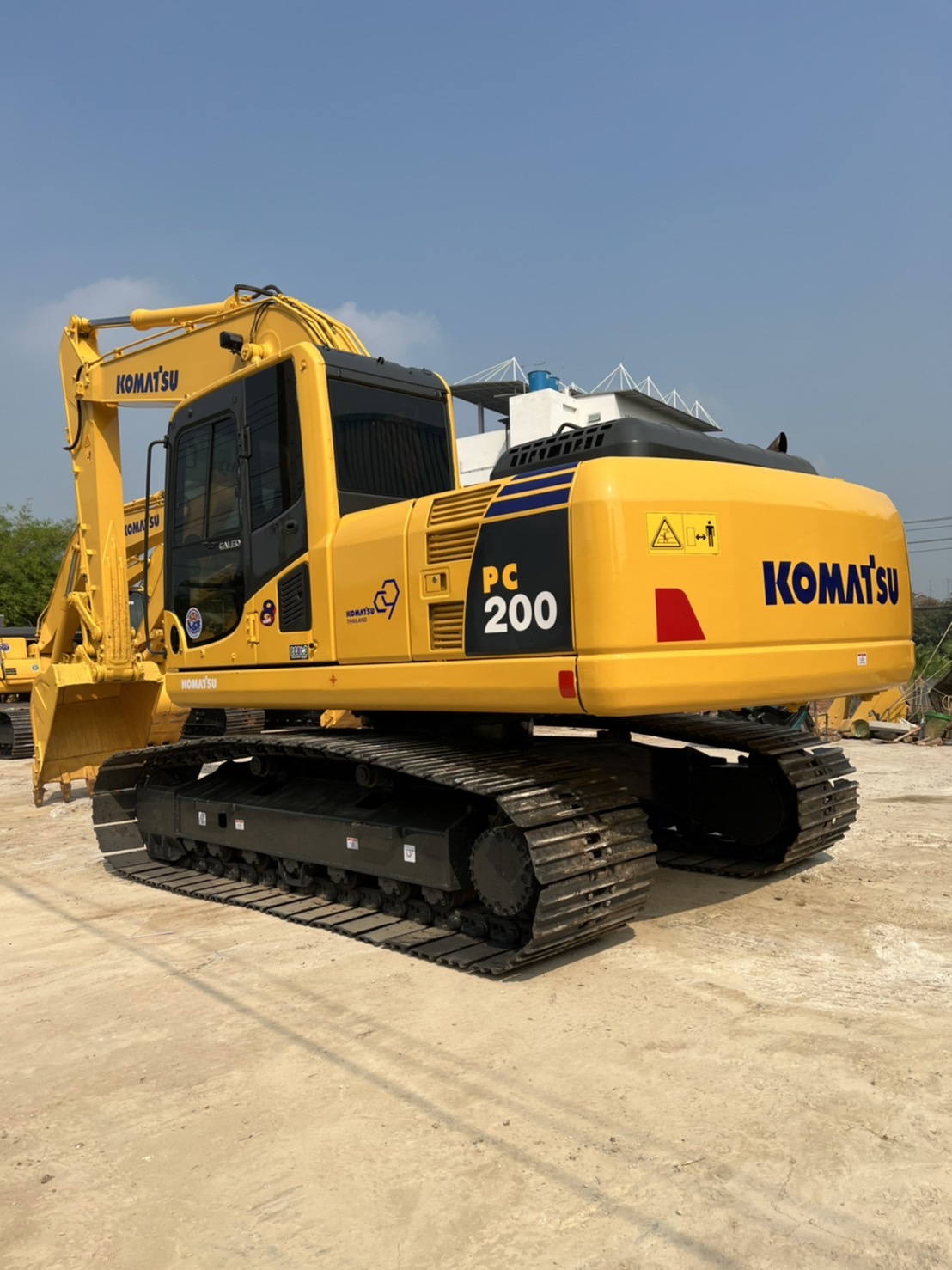 ขายแบคโฮ Komatsu PC200-8 098-7155789 086-4631102
