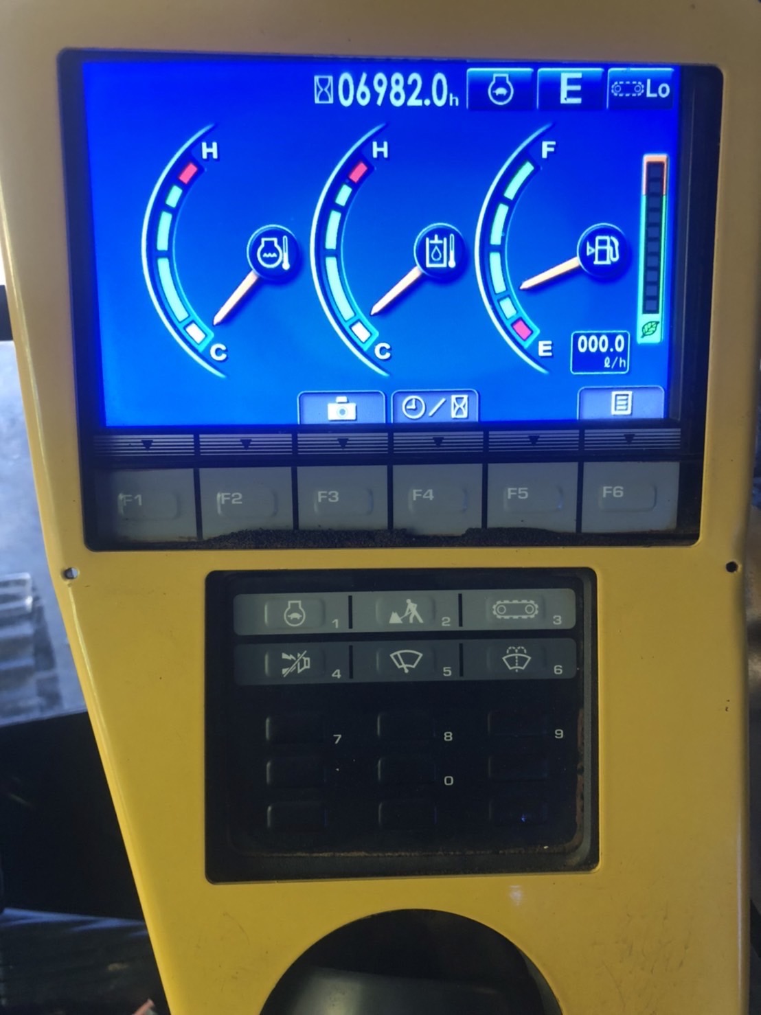 เข้าใหม่ สุดหล่อโคมัสสุ ของดีอยู่ไม่นาน PC200-8MO 098-7155789 086-4631102 เข้าใหม่ สุดหล่อโคมัสสุ ของดีอยู่ไม่นาน PC200-8MO 098-7155789 086-4631102