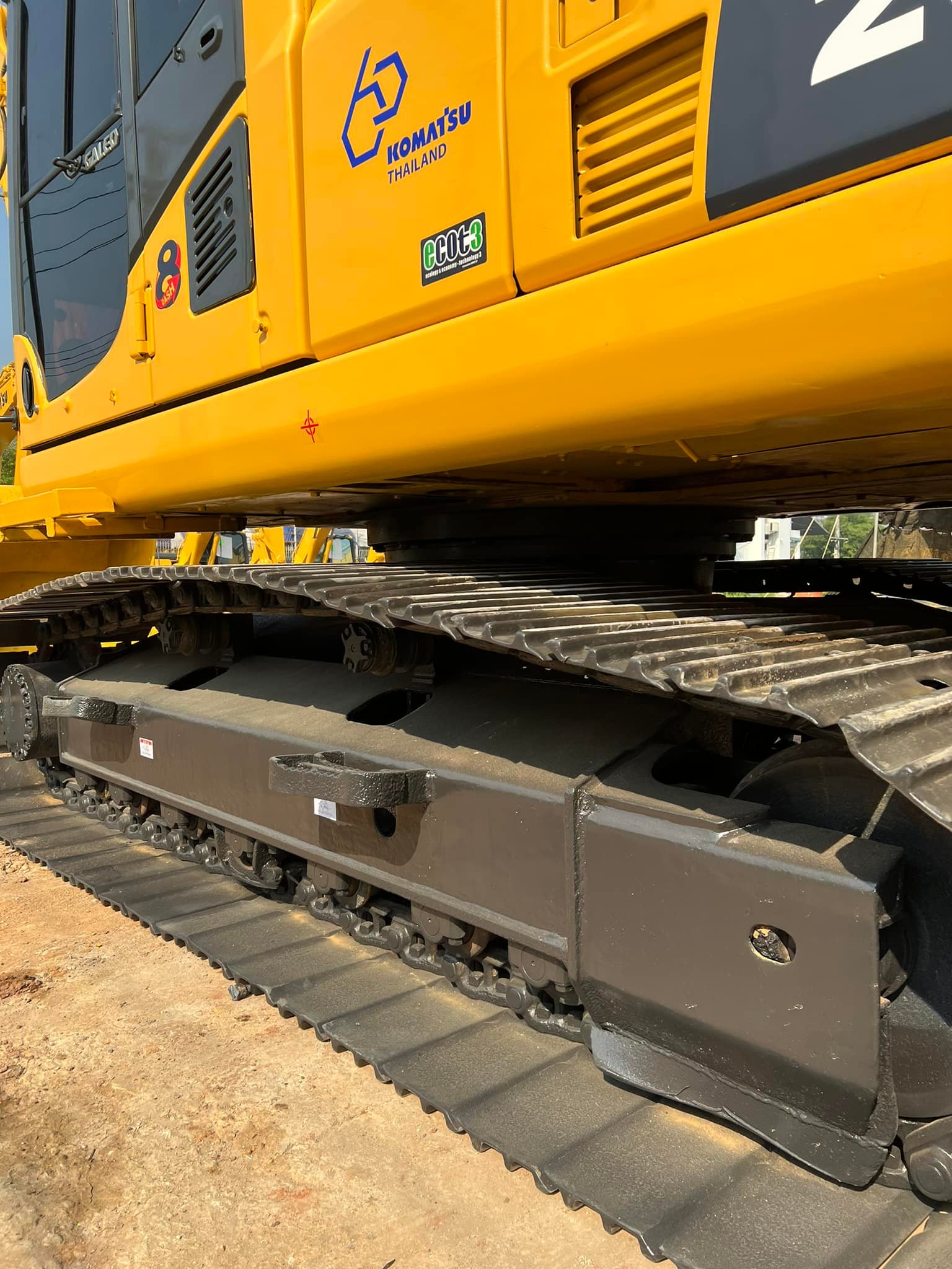 Komatsu PC200 รุ่น 8 สด-ผ่อน เข้ามาคุยกัน 098-7155789 086-4631102 Komatsu PC200 รุ่น 8 สด-ผ่อน เข้ามาคุยกัน 098-7155789 086-4631102