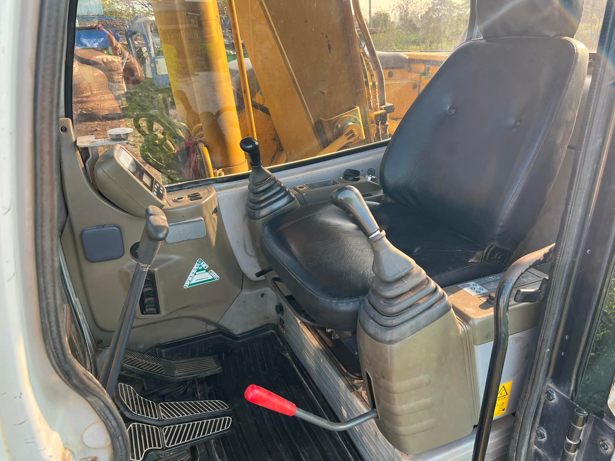 ขาย SK135SR สวยๆ ระบบดี 098-7155789 086-4631102 ขาย SK135SR สวยๆ ระบบดี 098-7155789 086-4631102