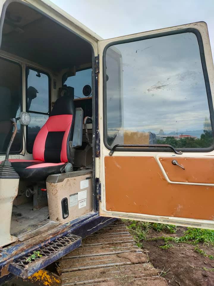 ขายแบคโฮ Komatsu PC120รุ่น5 พร้อมลุยยยย 098-7155789 086-4631102