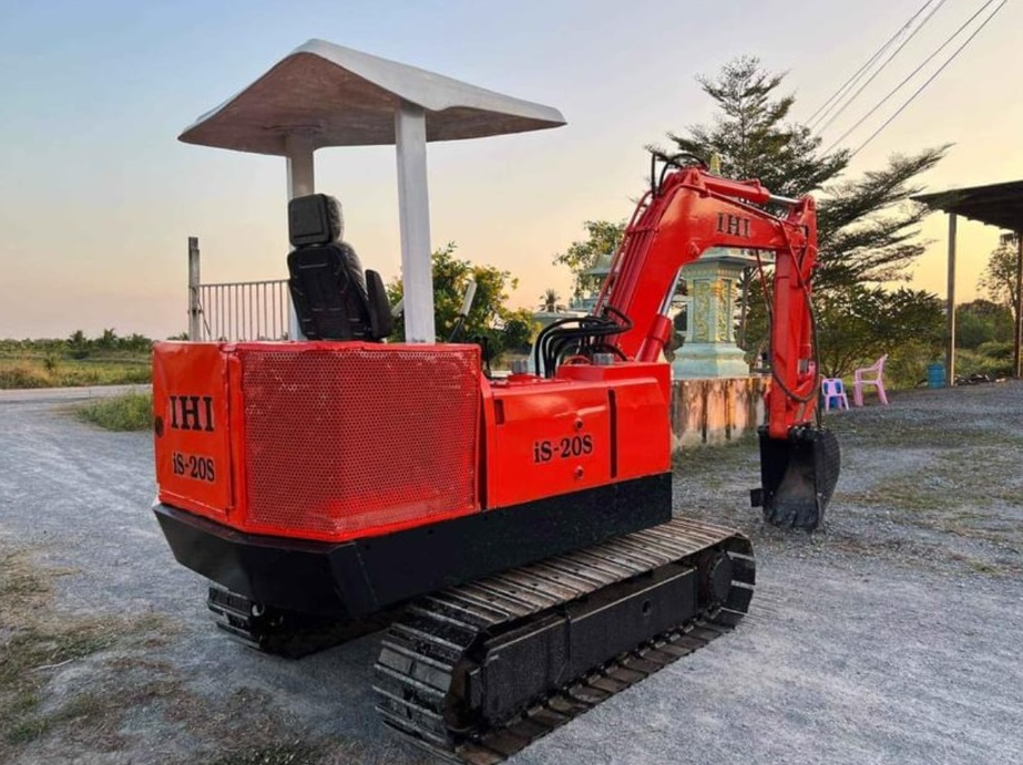 แบคโฮ IHI IS20 พร้อมใช้ราคาเบาๆ 098-7155789 086-4631102 แบคโฮ IHI IS20 พร้อมใช้ราคาเบาๆ 098-7155789 086-4631102
