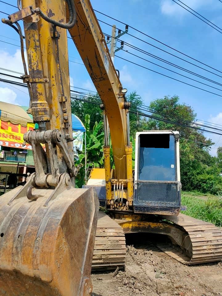 ขายแบคโฮ Komatsu Pc120-5 098-7155789 086-4631102 ขายแบคโฮ Komatsu Pc120-5 098-7155789 086-4631102
