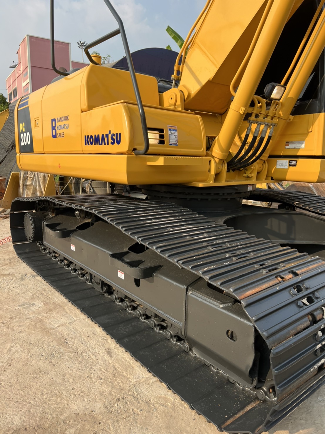 ขายแบคโฮ pc200รุ่น8MO สด-ผ่อน 098-7155789 086-4631102