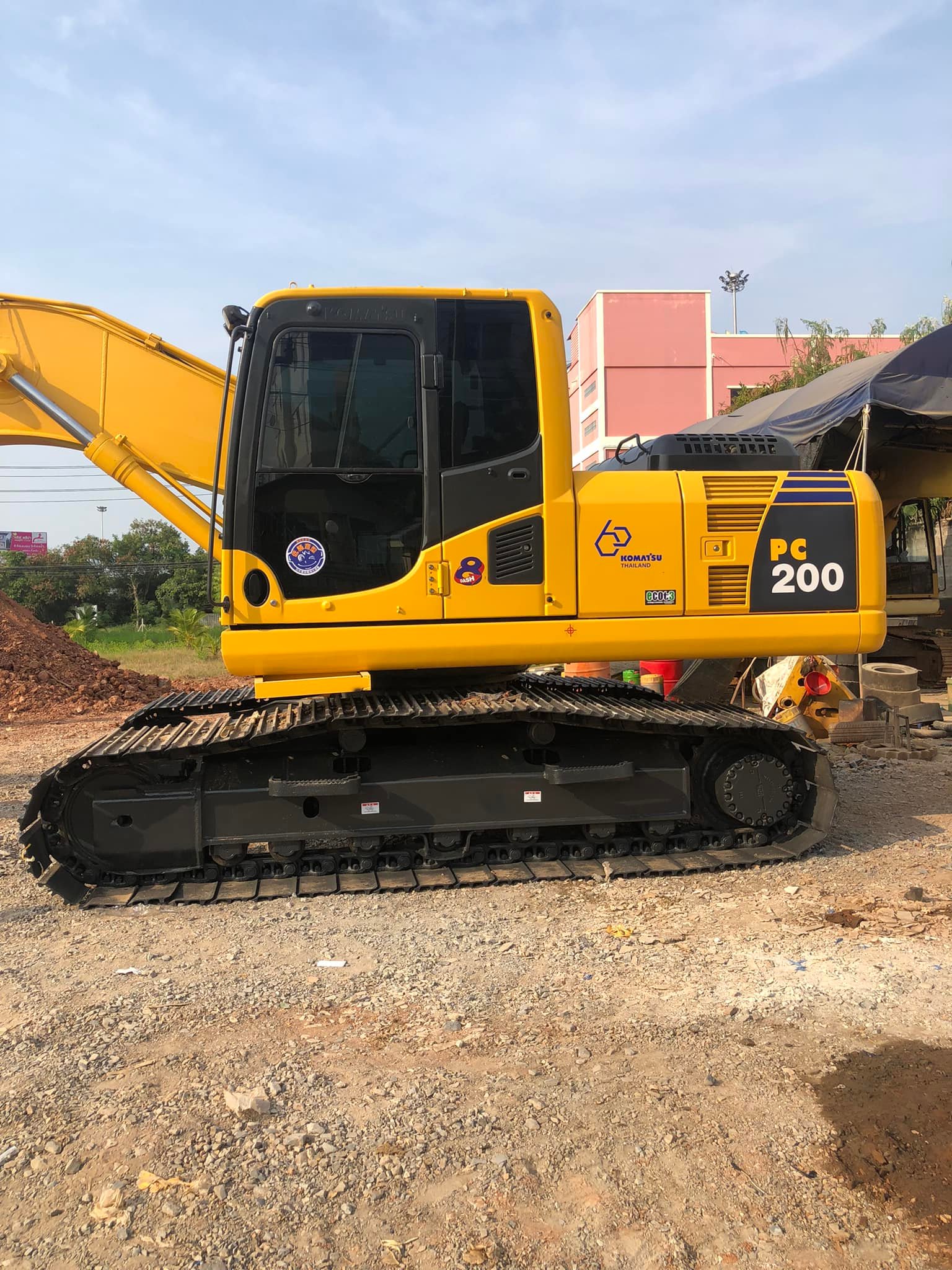 ขายโคมัสสุ PC200-8mo ระบบดี พร้อมใช้ 098-7155789 086-4631102