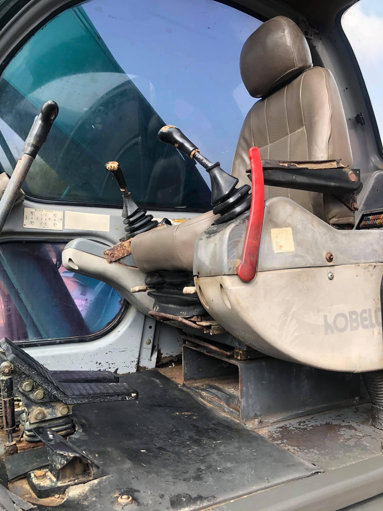 มาจ้าา Kobelco Sk200mark5Superrrr 098-7155789 086-4631102