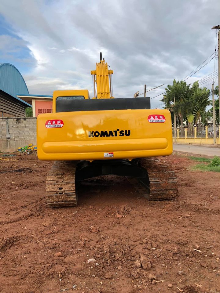 รุ่นฮิตมาอีกแล้ววว PC200รุ่น6 098-7155789 086-4631102