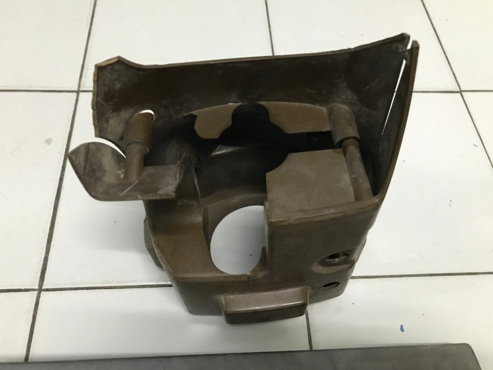 อะไหล่ Toyota ke30กรอบคอพวงมาลัย ฝาลิ้นชักเก๊ะ