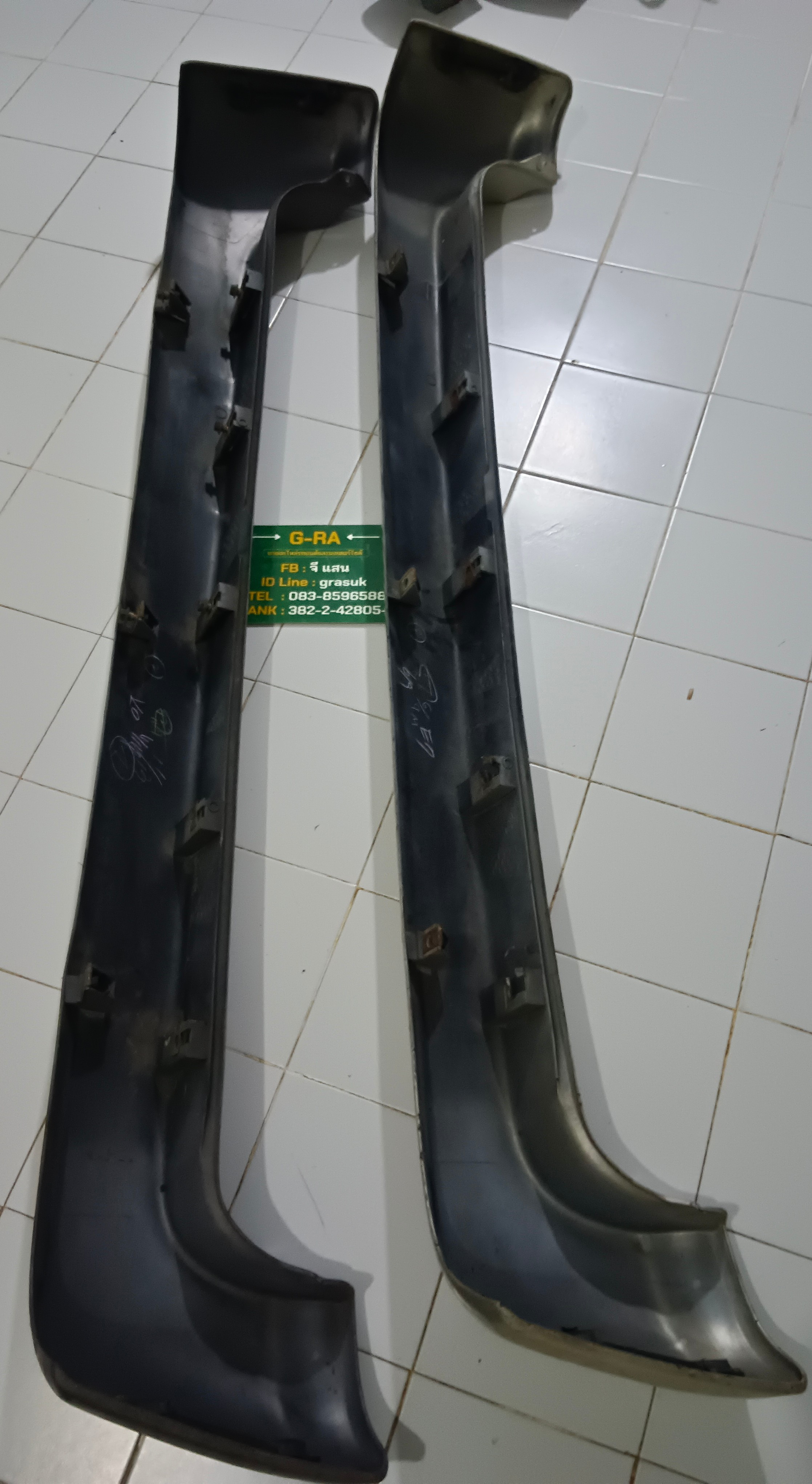 กันชนท้ายรถตู้ LH