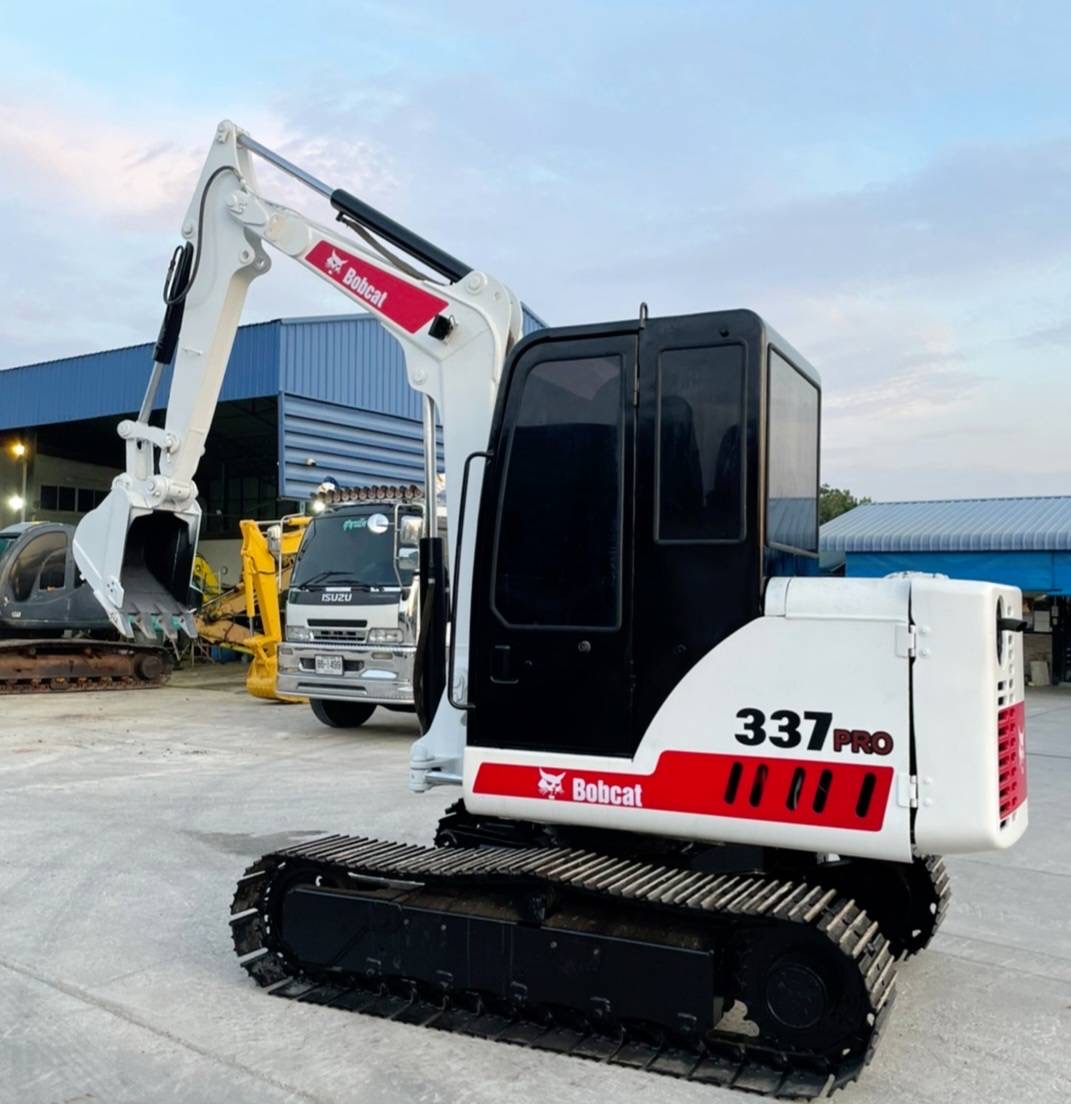 Bobcat 337