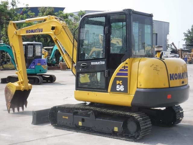 KOMATSU PC 56-7 เก่านอก เอกสารแจ้งจำหน่าย ไมล์ 3,300 ชม. KOMATSU PC 56-7 เก่านอก เอกสารแจ้งจำหน่าย ไมล์ 3,300 ชม.