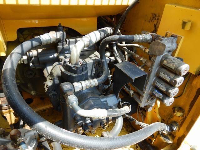 KOMATSU PC 100-6E รถเก่านอก ไฟฟ้าครบ ระบบดี เอกสารแจ้งจำหน่าย