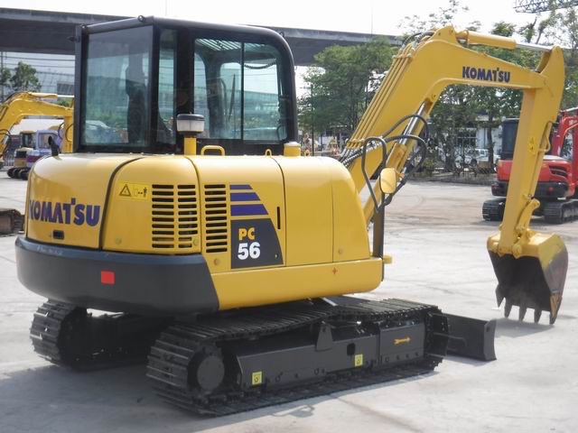 KOMATSU PC 56-7 เก่านอก เอกสารแจ้งจำหน่าย ไมล์ 3,300 ชม. KOMATSU PC 56-7 เก่านอก เอกสารแจ้งจำหน่าย ไมล์ 3,300 ชม.