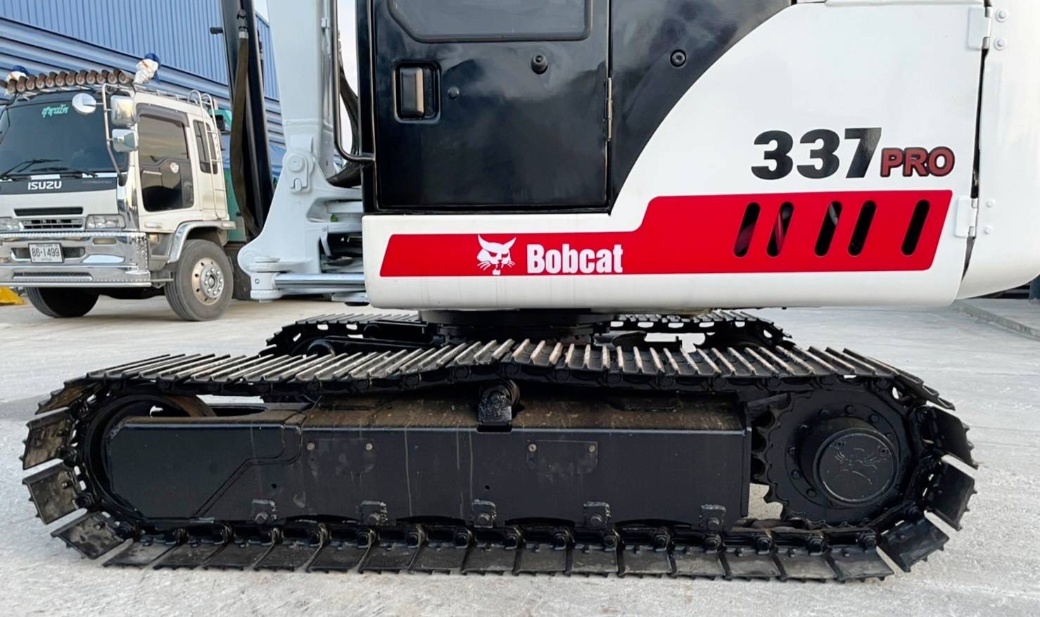 Bobcat 337