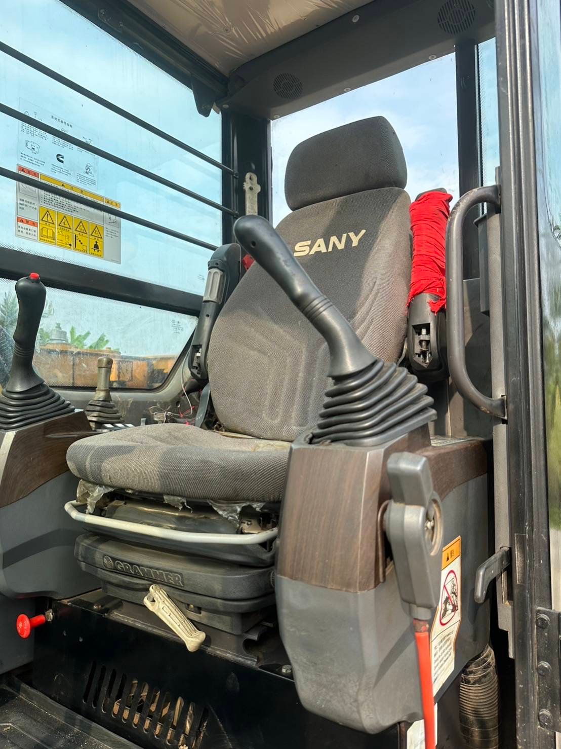 Sany SY 75C เก่านอก