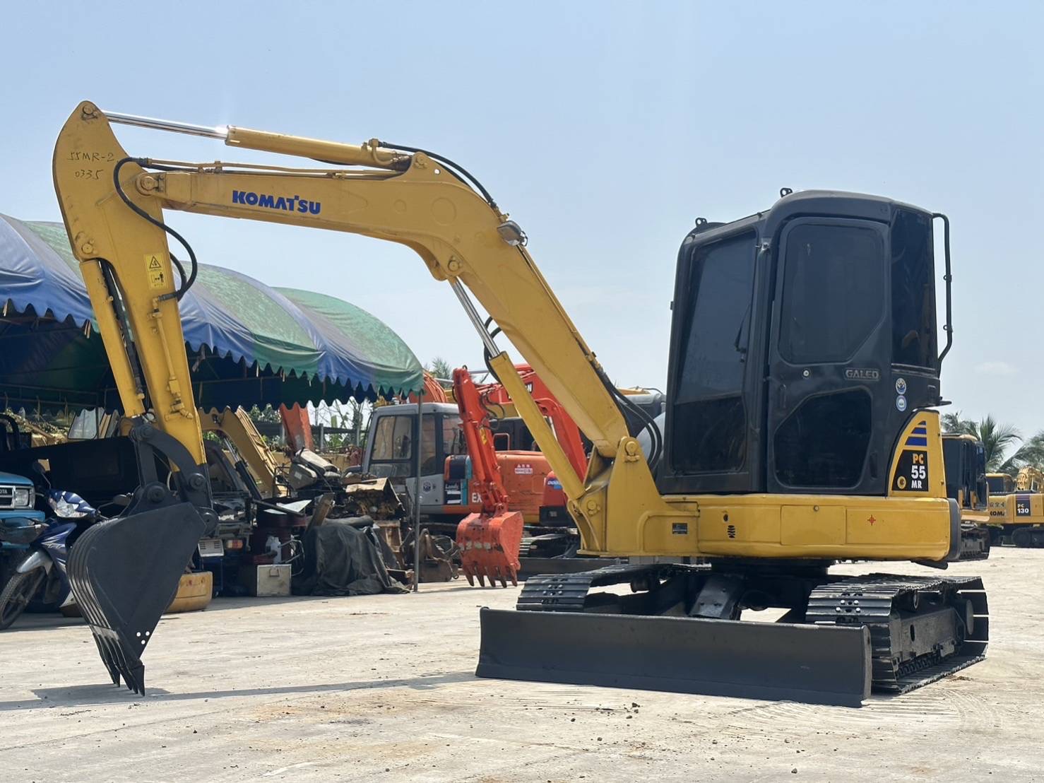 KOMATSU PC 55 MR-2 เก่านอกราคาถูก ระบบดี บอดี้สวย ลายแย็ค เอกสารแจ้งจำหน่าย KOMATSU PC 55 MR-2 เก่านอกราคาถูก ระบบดี บอดี้สวย ลายแย็ค เอกสารแจ้งจำหน่าย