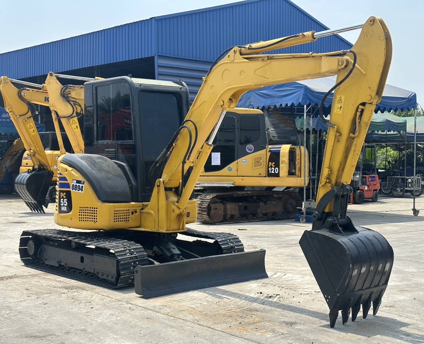 KOMATSU PC 55 MR-2 เก่านอกราคาถูก ระบบดี บอดี้สวย ลายแย็ค เอกสารแจ้งจำหน่าย