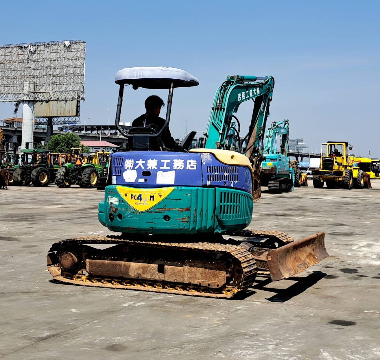 Komatsu PC35 mr-1