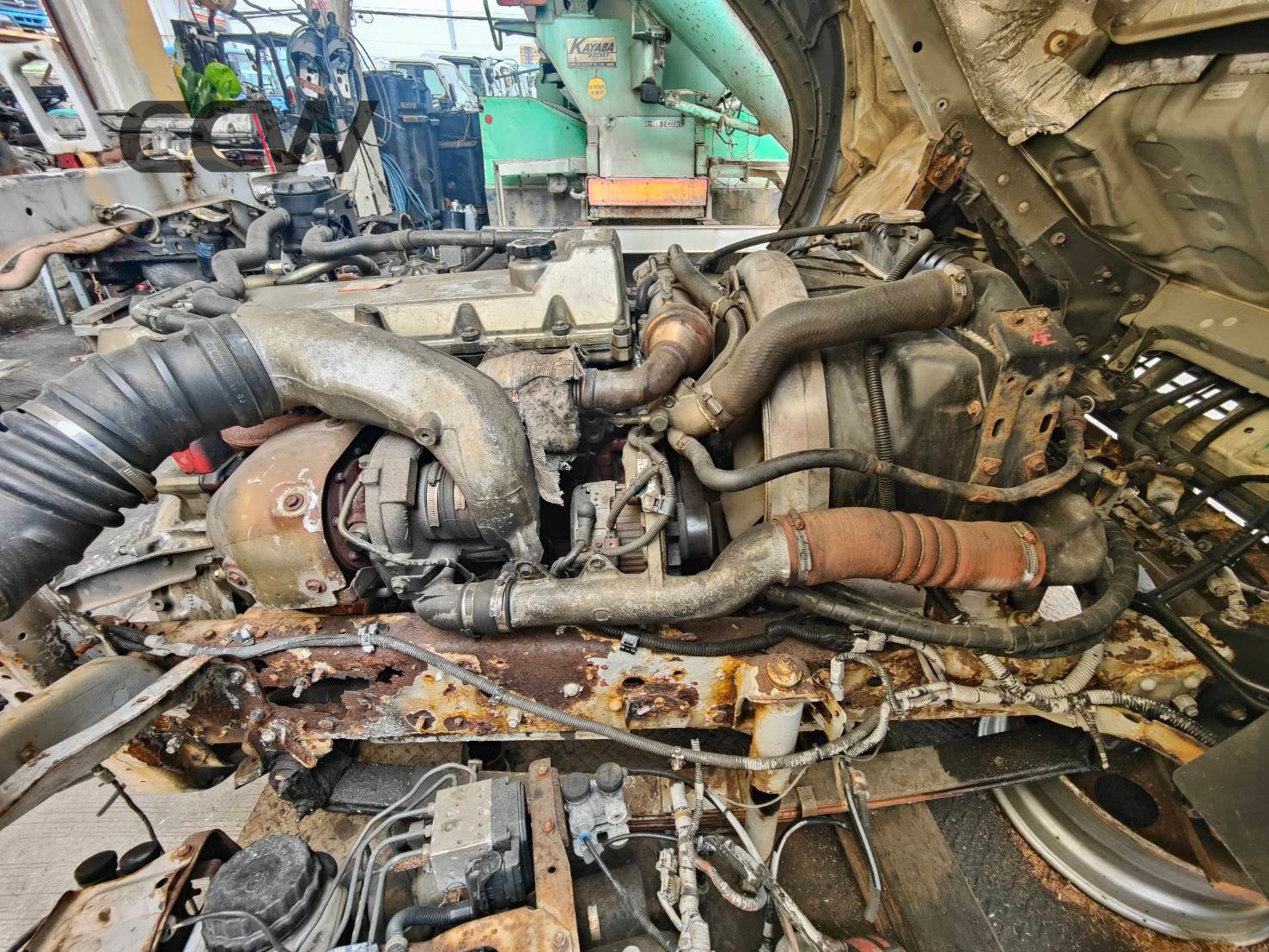 ชุดตัดญี่ปุ่น MEGA 500 หัวกว้าง + เครื่อง JO7E เทอร์โบ: 225 แรงม้า ชุดตัดญี่ปุ่น MEGA 500 หัวกว้าง + เครื่อง JO7E เทอร์โบ: 225 แรงม้า