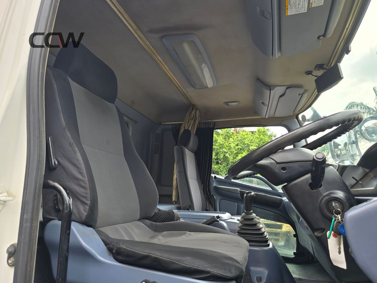 10 ล้อ แท่นเตี้ย HINO MEGA เครื่อง JO8E:270 แรงม้า