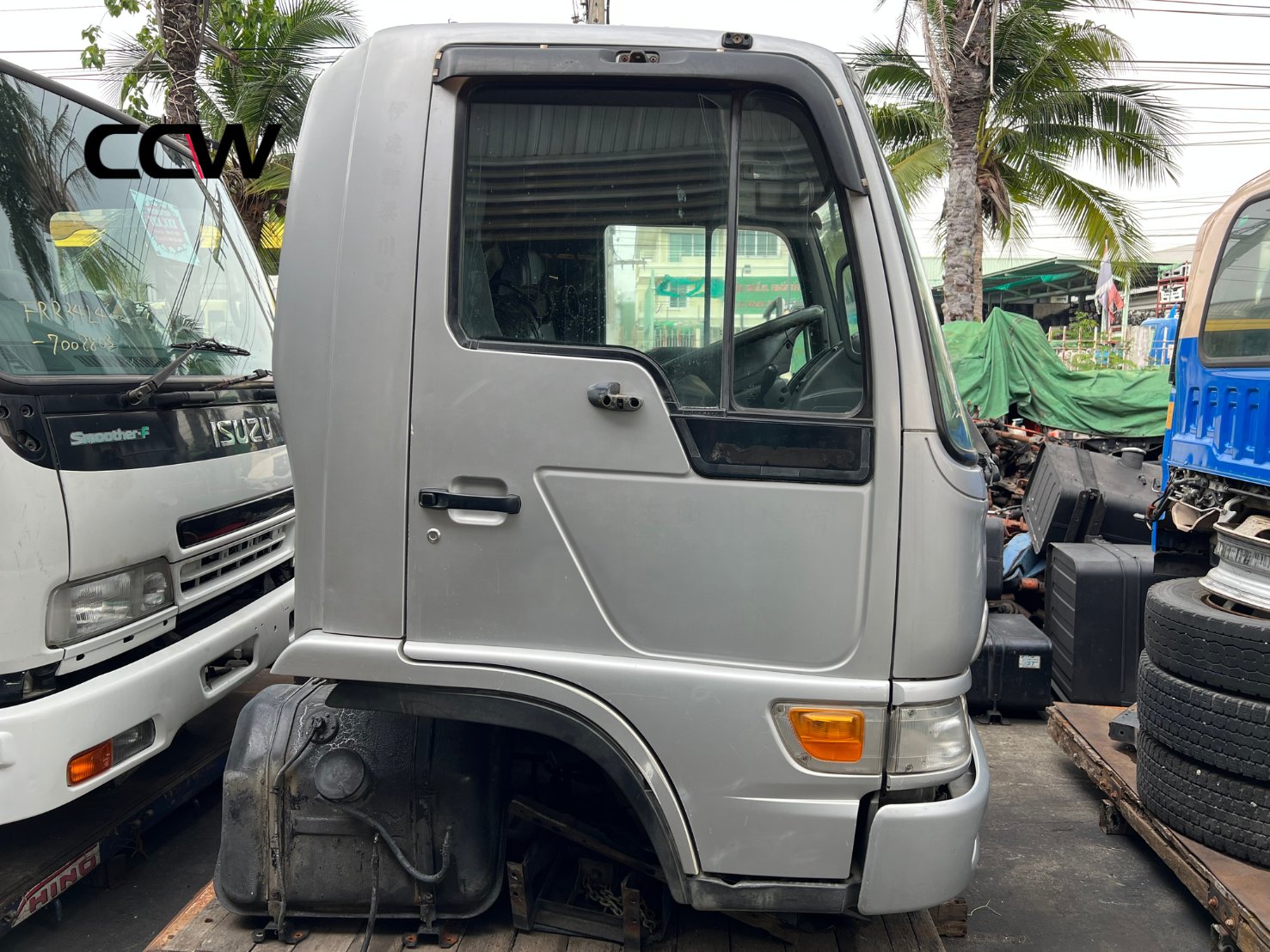 ชุดตัด HINO หน้ายักษ์ 6 ล้อ พร้อมเครื่อง JO7C:175 แรงม้า ชุดตัด HINO หน้ายักษ์ 6 ล้อ พร้อมเครื่อง JO7C:175 แรงม้า