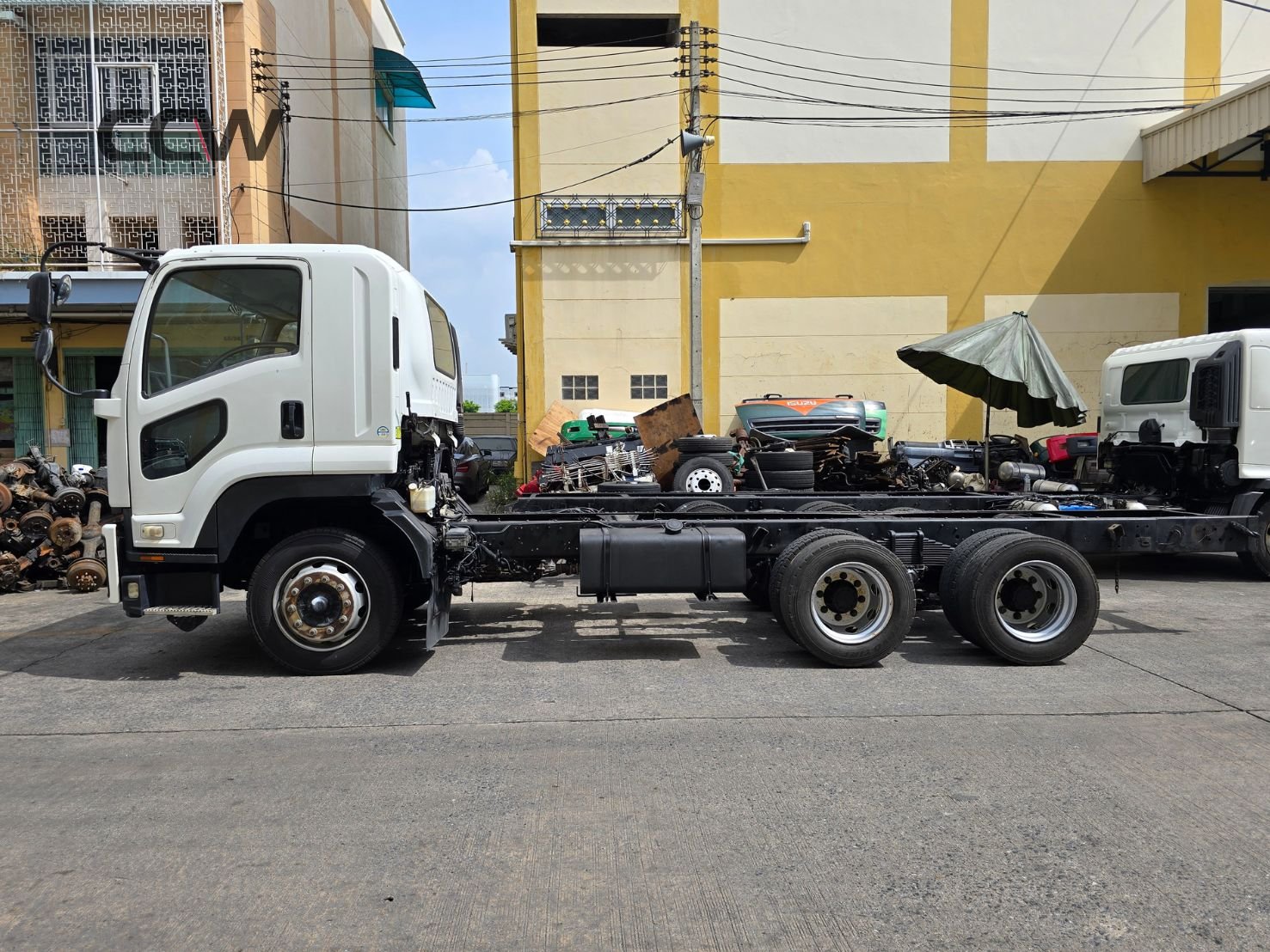 10 ล้อแท่นเตี้ย ISUZU FVZ เครื่อง 6HK1: 260 แรงม้า 10 ล้อแท่นเตี้ย ISUZU FVZ เครื่อง 6HK1: 260 แรงม้า