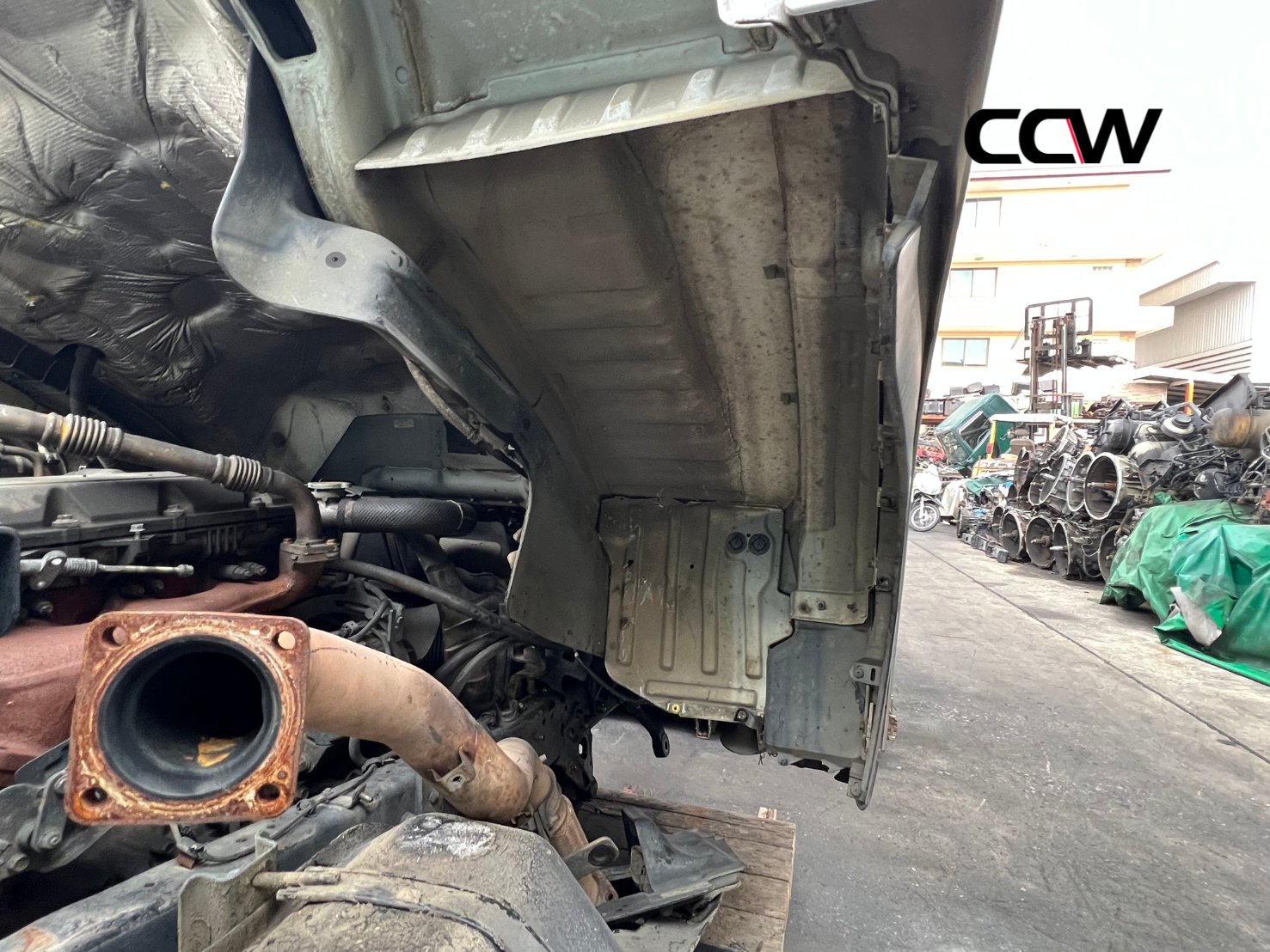 ชุดตัด HINO หน้ายักษ์ 6 ล้อ พร้อมเครื่อง JO7C:175 แรงม้า ชุดตัด HINO หน้ายักษ์ 6 ล้อ พร้อมเครื่อง JO7C:175 แรงม้า