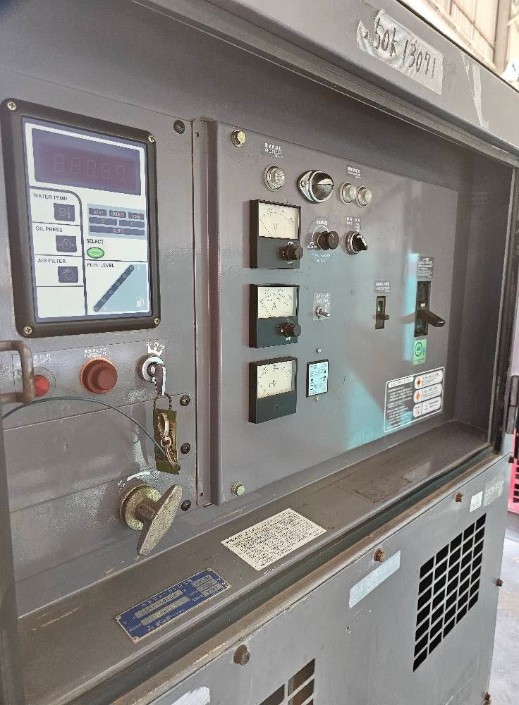 ครื่องปั่นไฟ DENYO รุ่น ESM ขนาด 150 KVA เครื่องยนต์ MITSUBISHI 6D16 -TLE2D สภาพสวยๆ เดิมๆ จากญี่ปุ่ ครื่องปั่นไฟ DENYO รุ่น ESM ขนาด 150 KVA เครื่องยนต์ MITSUBISHI 6D16 -TLE2D สภาพสวยๆ เดิมๆ จากญี่ปุ่