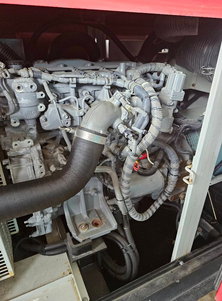 เครื่องปั่นไฟ DENYO รุ่น LSKIE ขนาด 60 KVA เครื่องยนต์ ISUZU 4JJ1 สภาพเดิมๆ เครื่องสวยๆ จากญี่ปุ่น พ เครื่องปั่นไฟ DENYO รุ่น LSKIE ขนาด 60 KVA เครื่องยนต์ ISUZU 4JJ1 สภาพเดิมๆ เครื่องสวยๆ จากญี่ปุ่น พ