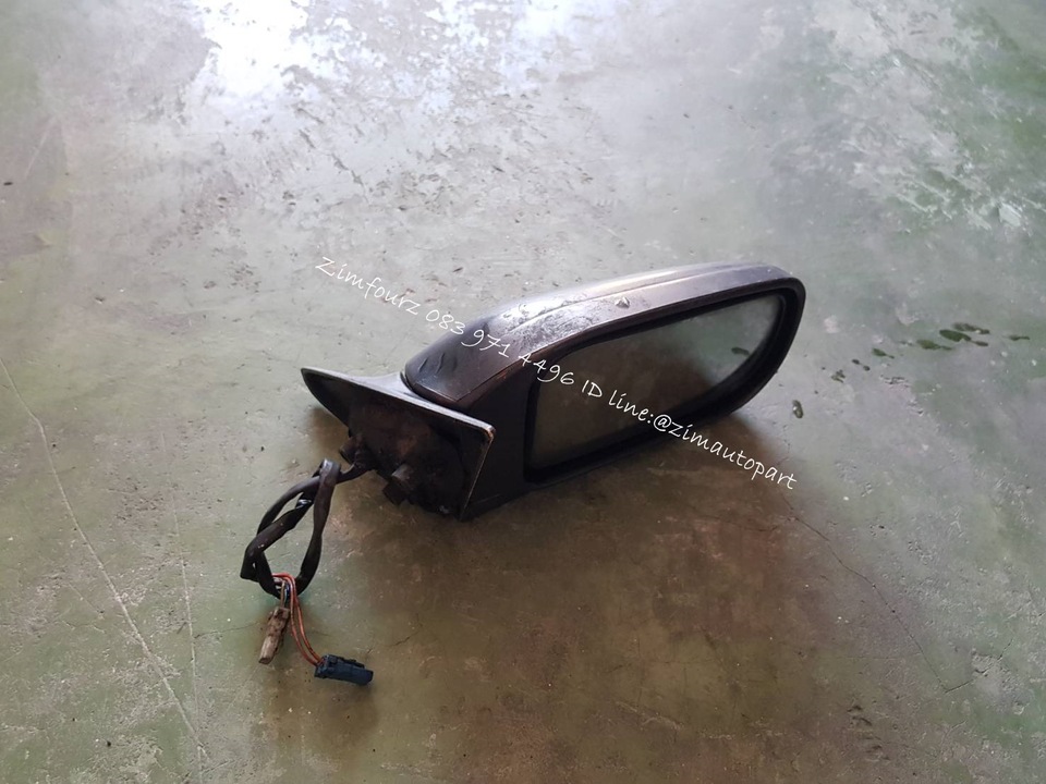 กระจกมองข้างไฟฟ้ารถยนต์ nissan CEFIRO A31 เก่าญี่ปุ่น