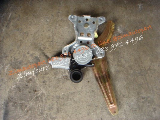 เฟืองยกกระจกไฟฟ้า toyota corolla altis