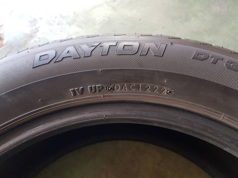 ยางรถยนต์ DAYTON 225x55 R17 97W สภาพสวย ยางรถยนต์ DAYTON 225x55 R17 97W สภาพสวย