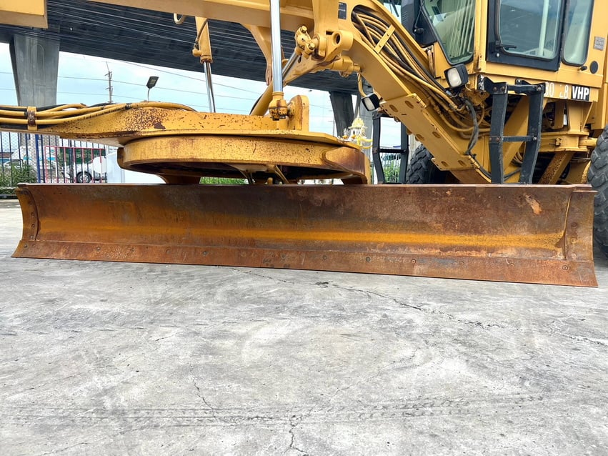 รถเกรด Caterpillar 140H SN 2ZK075xx (สภาพสวย พร้อมใช้งาน มีเอกสารนำเข้าครบ ไม่เคยใช้งานในไทย) รถเกรด Caterpillar 140H SN 2ZK075xx (สภาพสวย พร้อมใช้งาน มีเอกสารนำเข้าครบ ไม่เคยใช้งานในไทย)