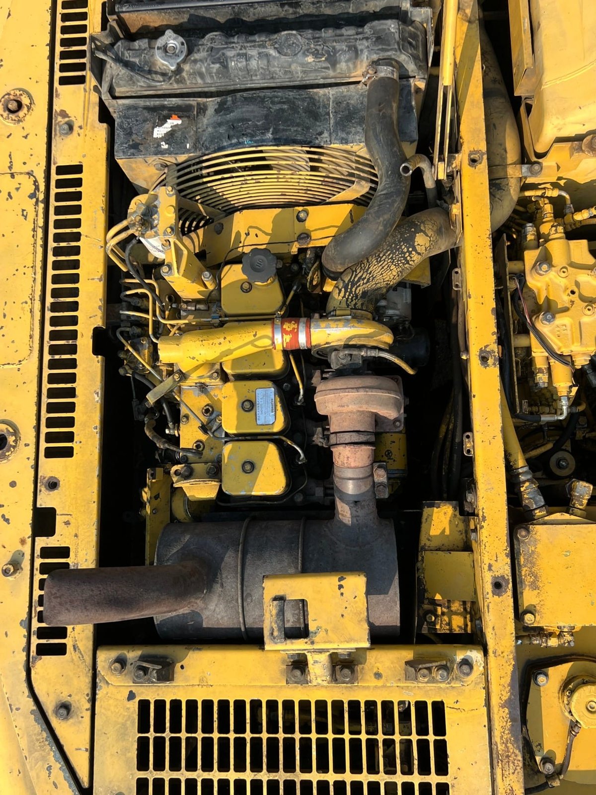 แบคโฮ KOMATSUPC120-6