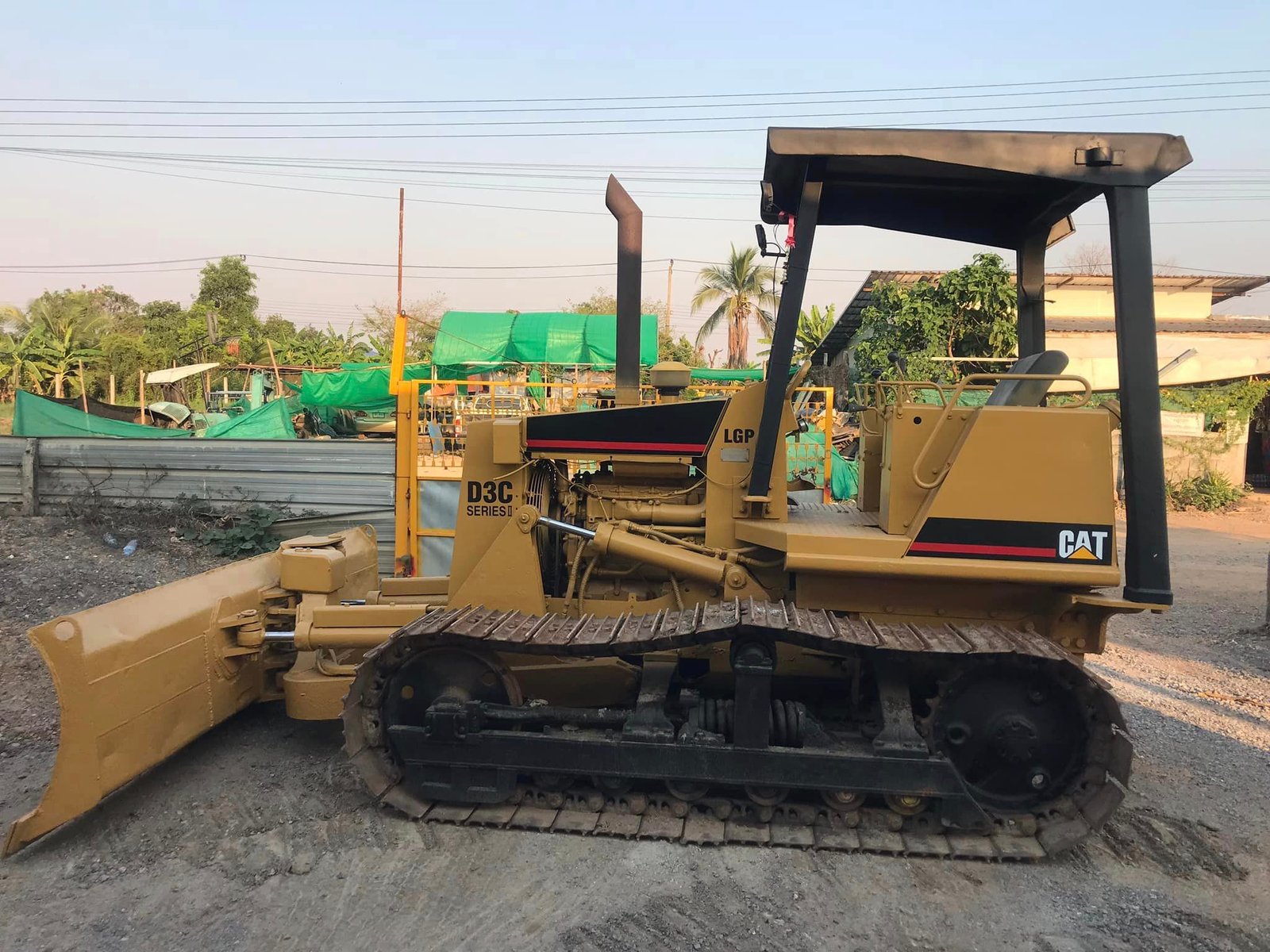 แทรกเตอร์ CAT D3C