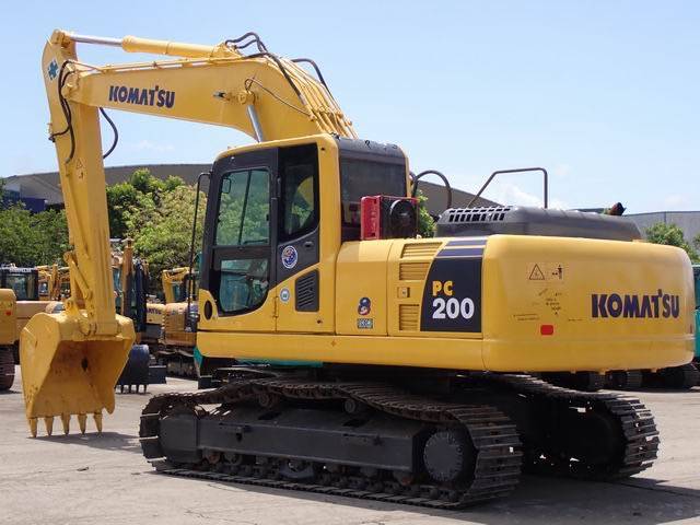 Komatsu 200-8เก่านอกสวยมาก
