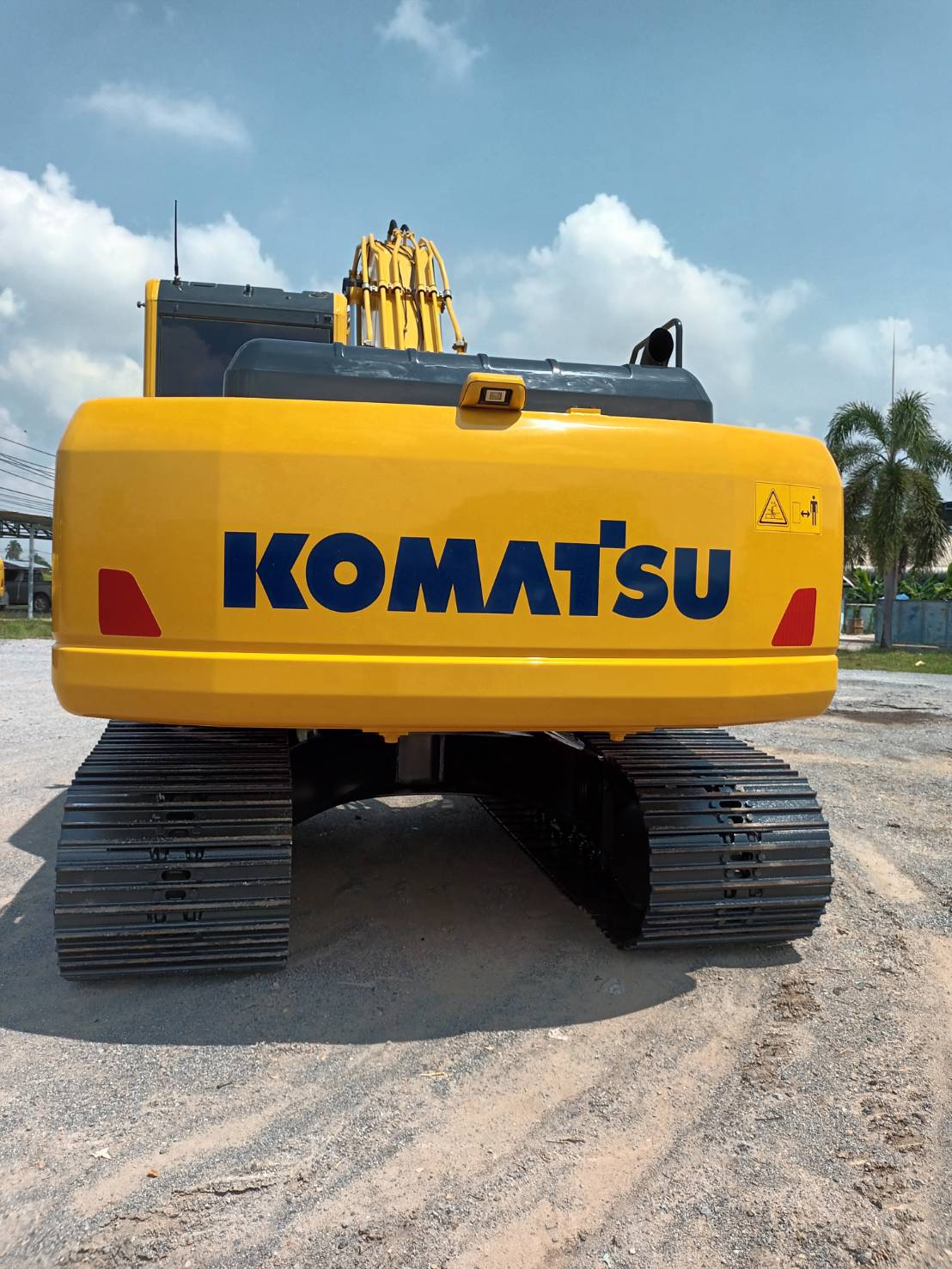 Komatsu 200-8MO เจ้าของขายเอง