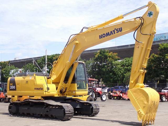 Komatsu 200-8เก่านอกสวยมาก