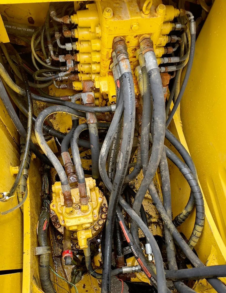 Komatsu 130-7เก่านอกระบบเต็มเอกสาร แจ้งจำหน่าย Komatsu 130-7เก่านอกระบบเต็มเอกสาร แจ้งจำหน่าย
