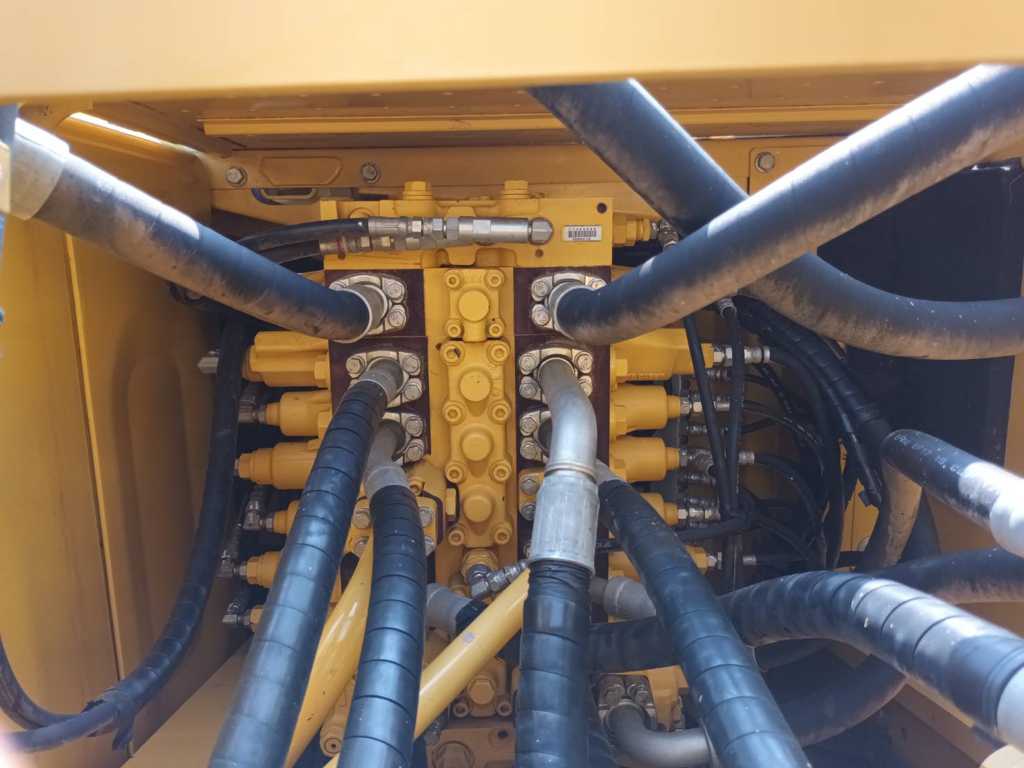 Komatsu 200-8MO เจ้าของขายเอง