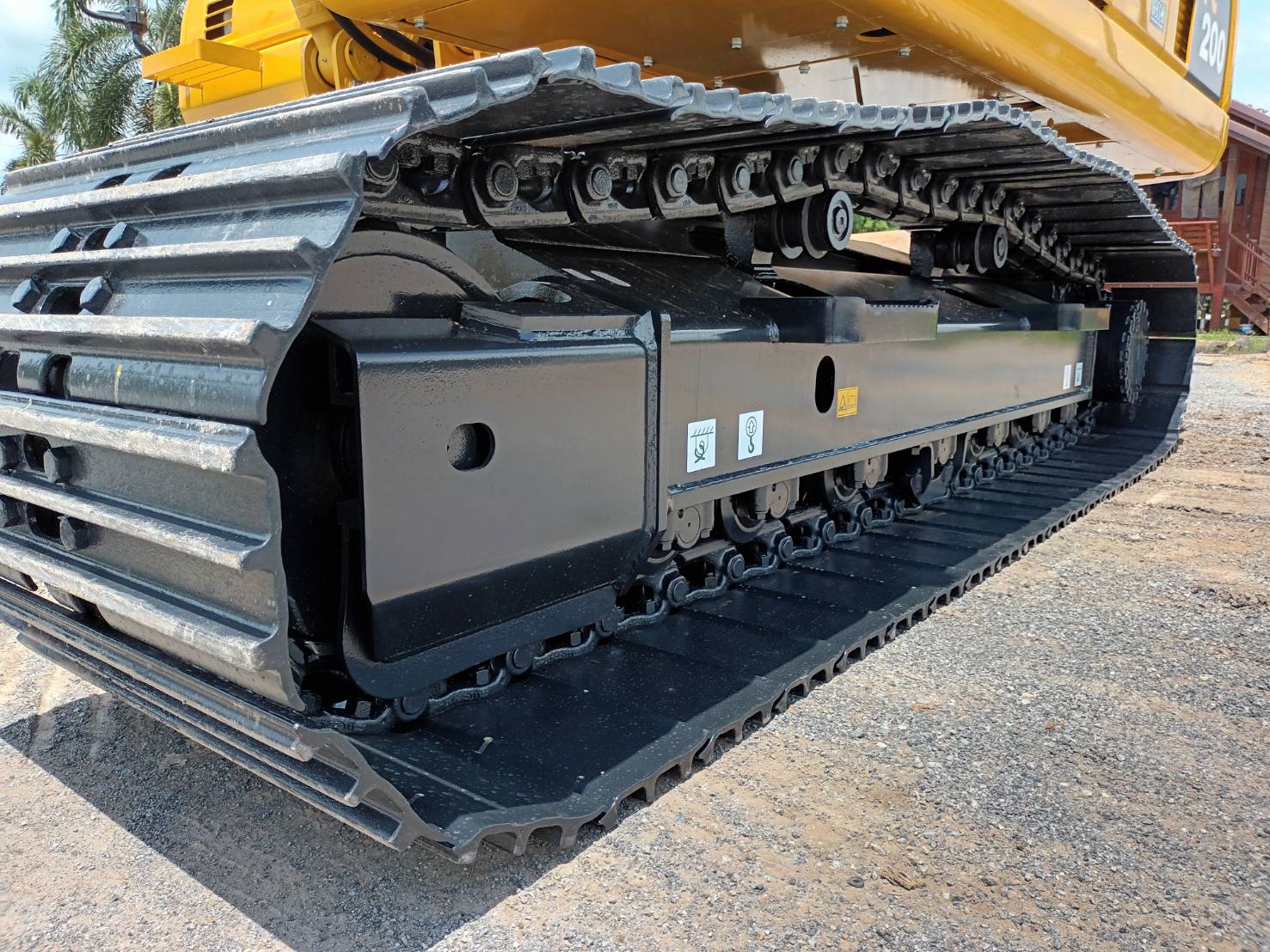 Komatsu 200-8MO เจ้าของขายเอง